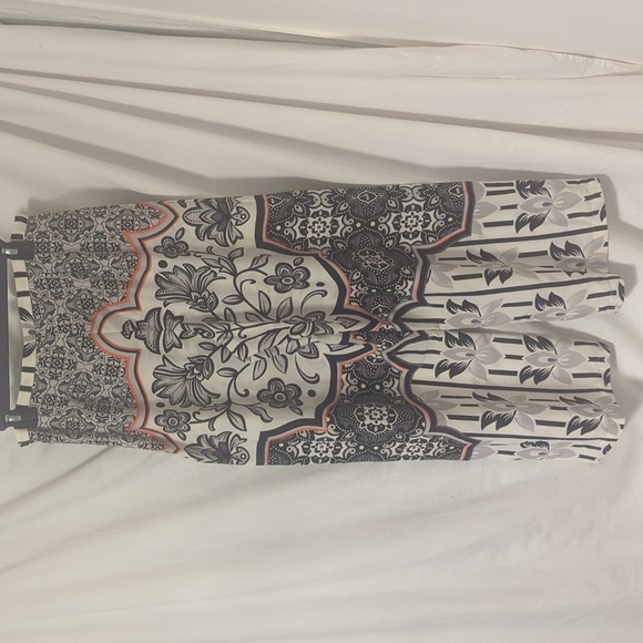 Topshop Tile floral satin wide leg pants - Picture 4 of 12